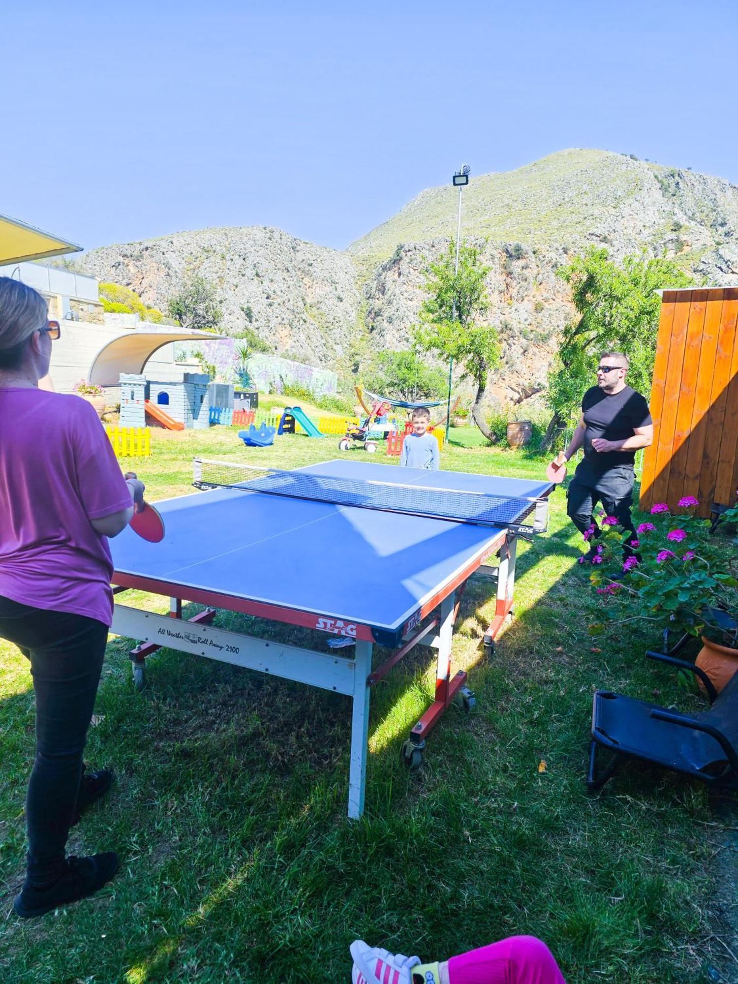 Heated Private Ozone Salt Pool, Jacuzzi, Cinema Inside & Outside, Ping Pong, Billiard, Ps5, Playground, Giant Chess, Giant Monopoly, Table Football, 3X Surround Sound - Villa Rokka Luxe Kíssamos Eksteriør bilde